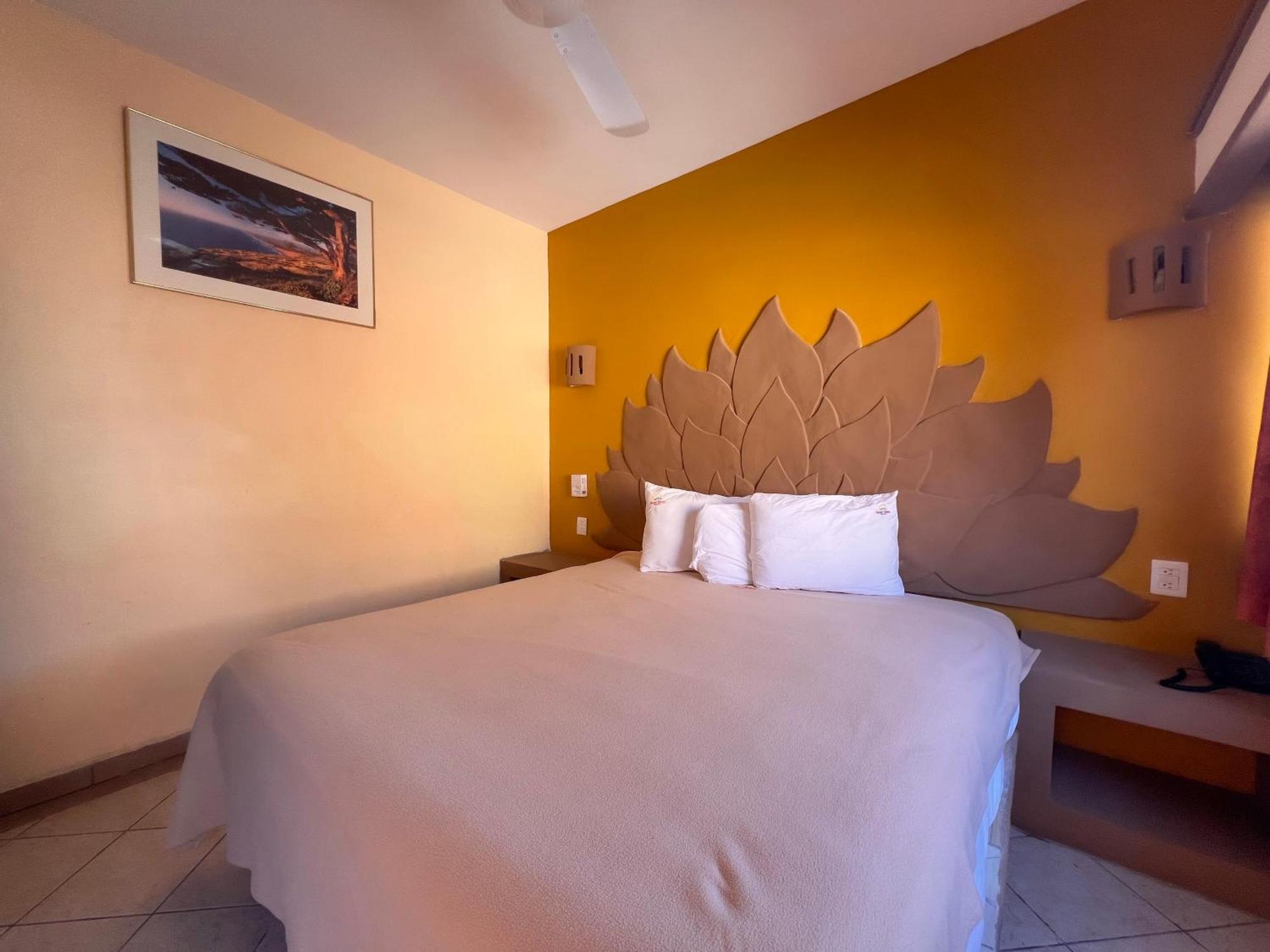 Hotel Oasis มาซาตลัน ภายนอก รูปภาพ